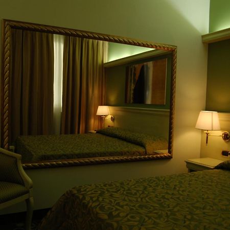 Castellazzo Bormida Hm Motelhotel מראה חיצוני תמונה