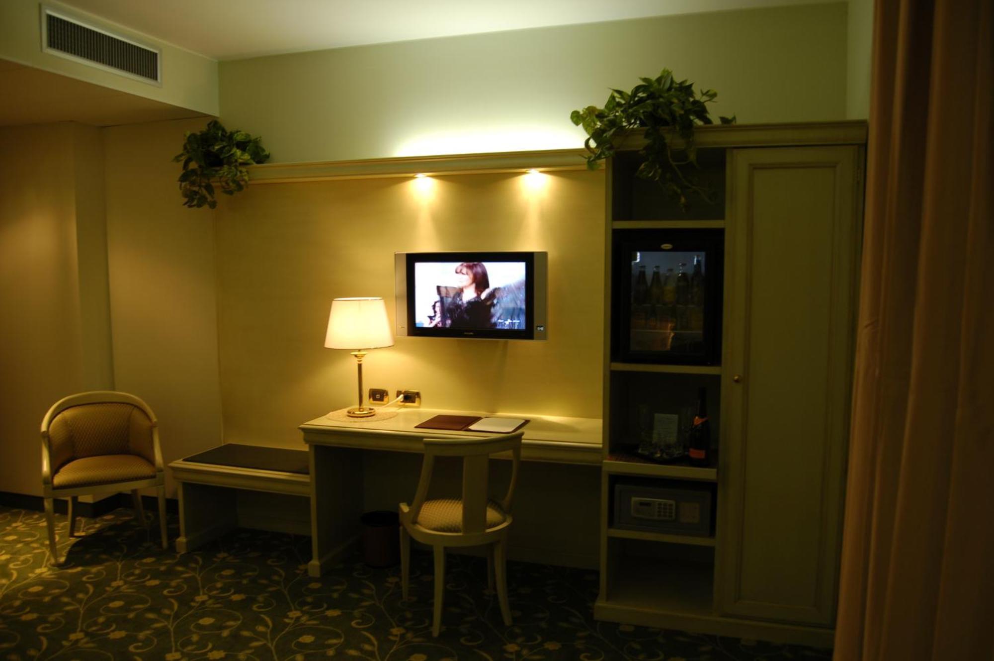 Castellazzo Bormida Hm Motelhotel מראה חיצוני תמונה