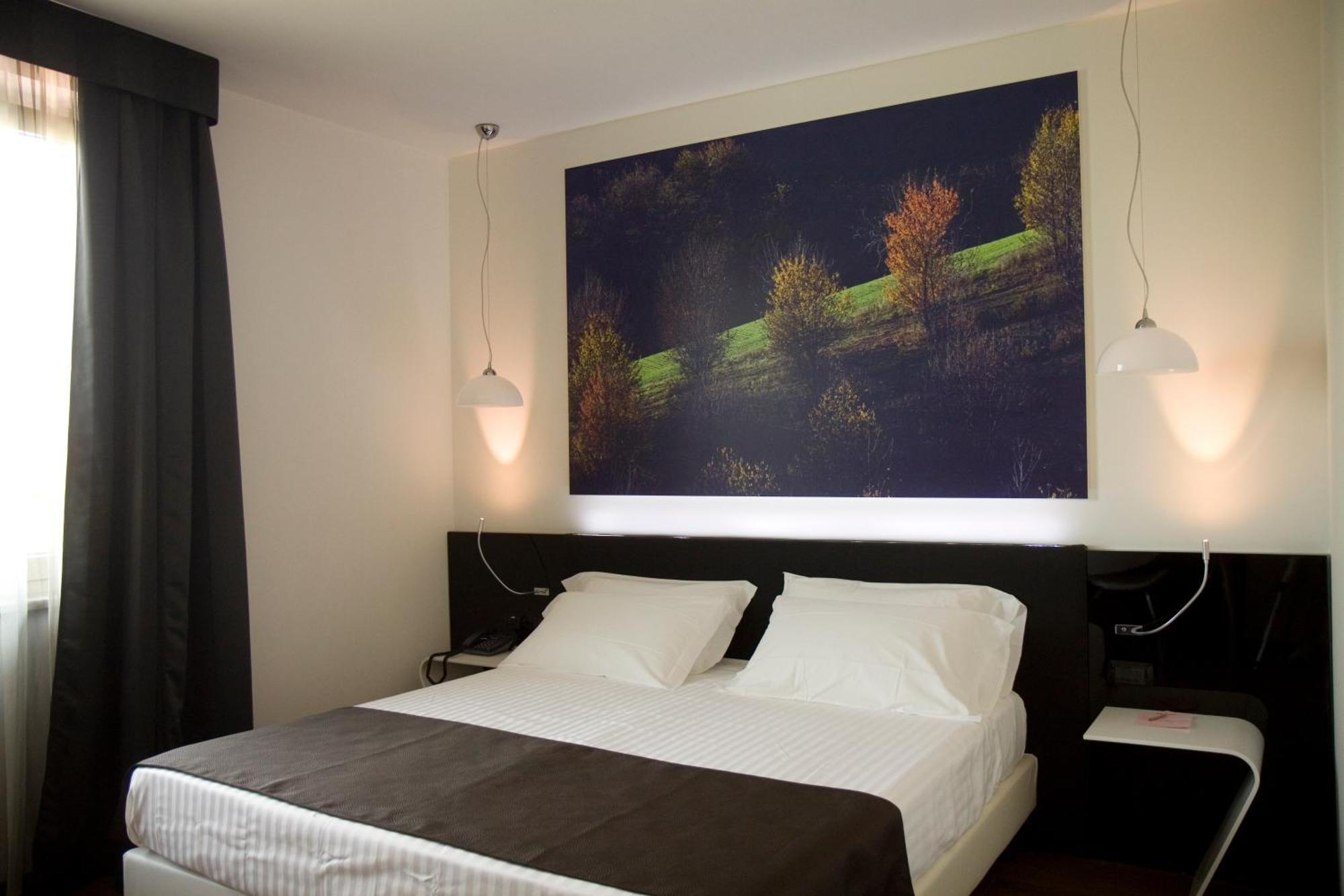Castellazzo Bormida Hm Motelhotel מראה חיצוני תמונה